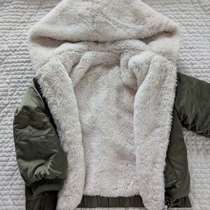 Zara Baby Unisex Reversible Fluffy Jacket Green/White 6T